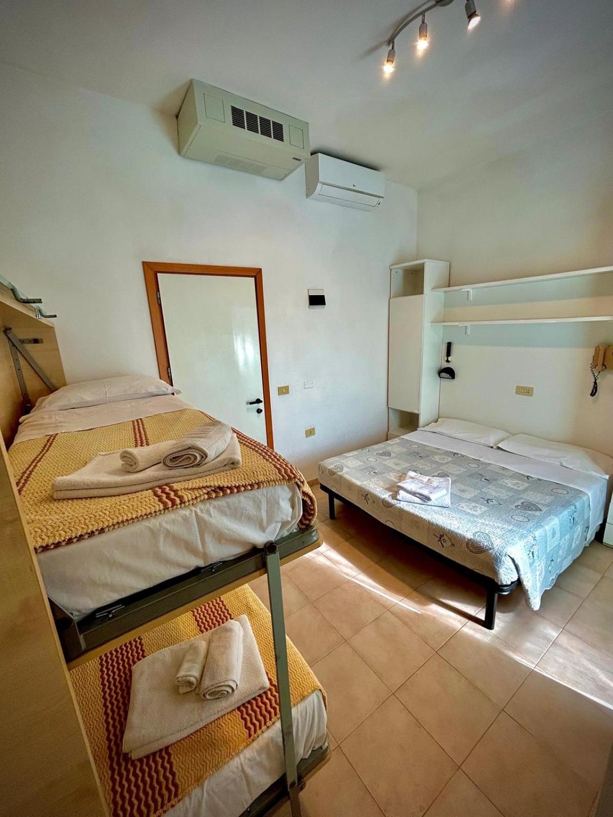 Hotel Sacramora Rimini Extérieur photo